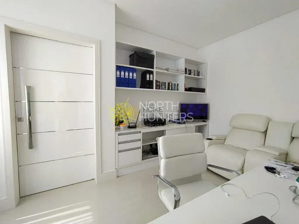 Casa com 6 suítes e 800 m² com 4 vagas — photo 19
