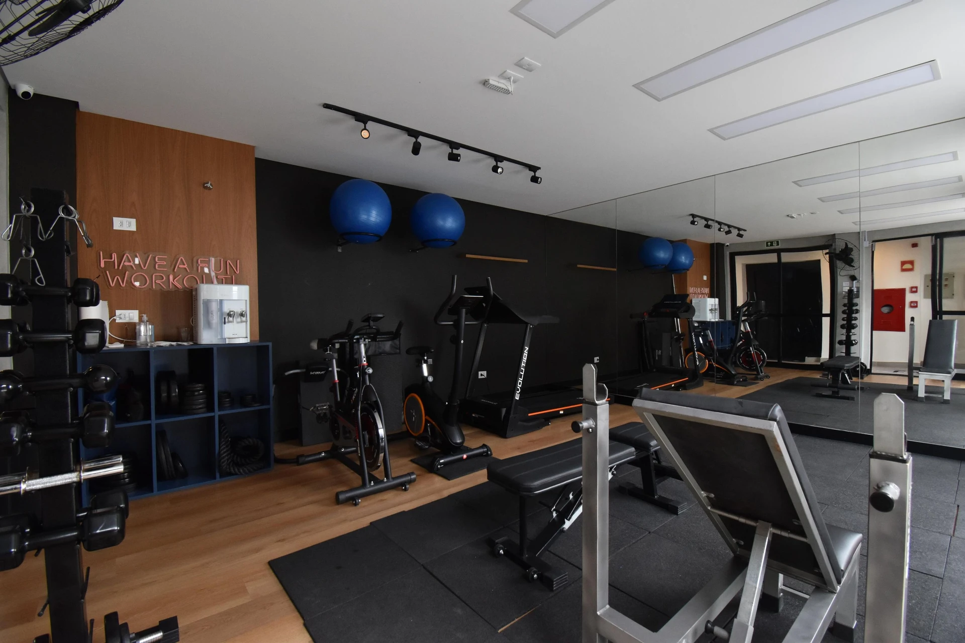 Apartamento de 36 m² com máquina de lavar e varanda gourmet — photo 28