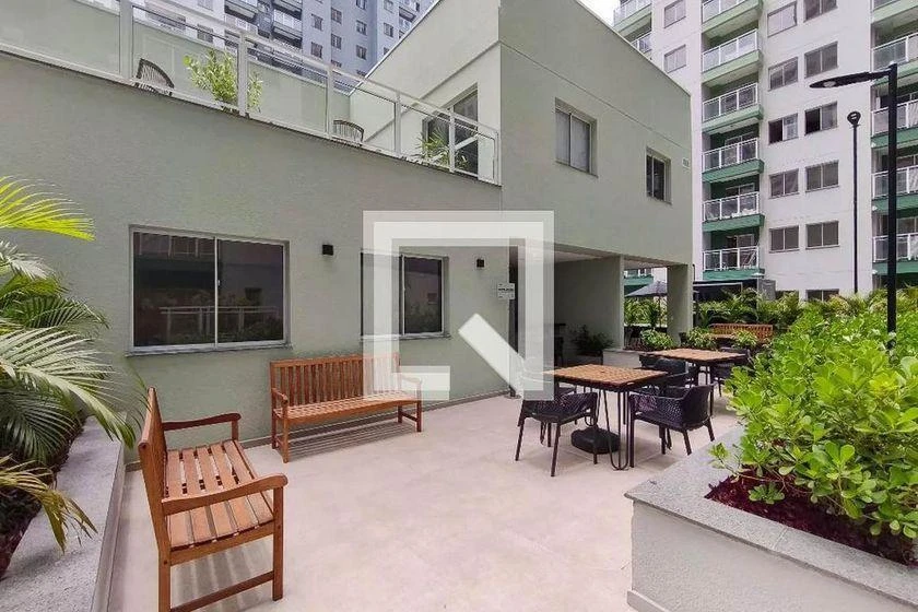Apartamento mobiliado de 1 quarto com 30 m² e banheiro — photo 18
