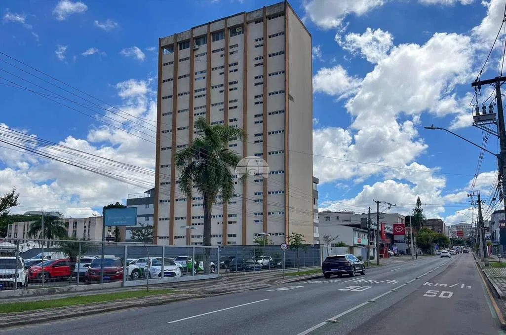 Apartamento com 3 quartos e 5 banheiros, 357 m² — photo 3