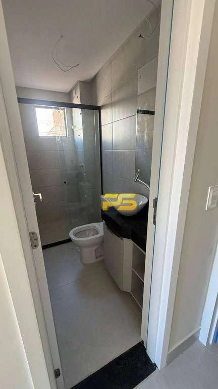 3-bedroom apartment with an en-suite and 2 bathrooms — photo 5