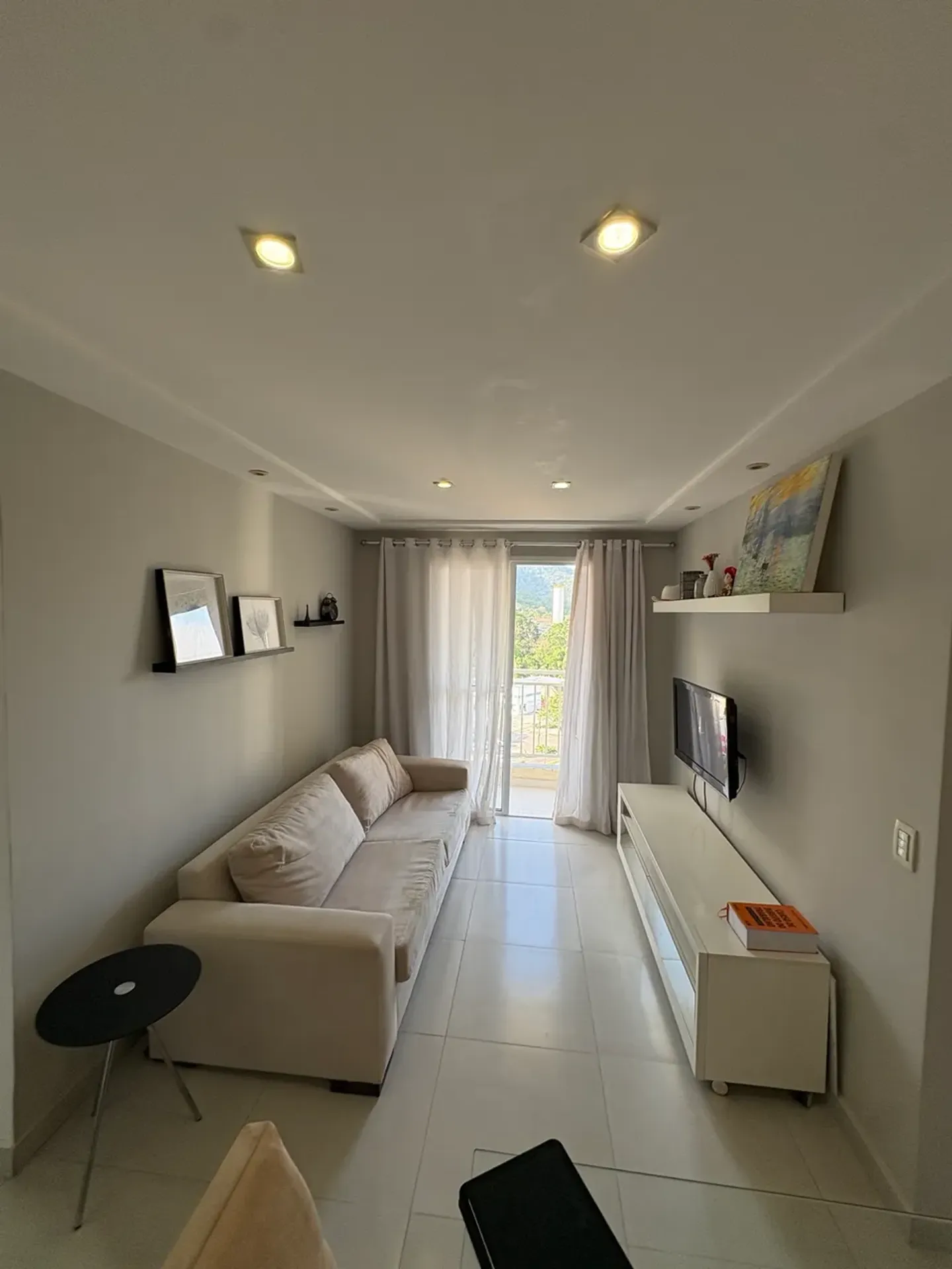 Apartment on the 12th floor with a mountain view — photo 14
