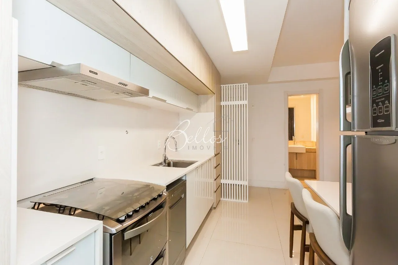 Apartment with open-plan kitchen, 2 en-suite and 3 baths — photo 14