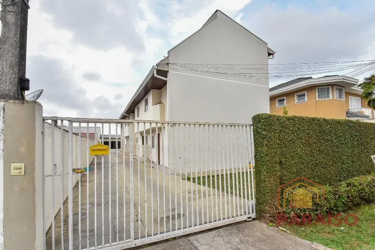 3-bedroom, 90 m² house in Curitiba — photo 2