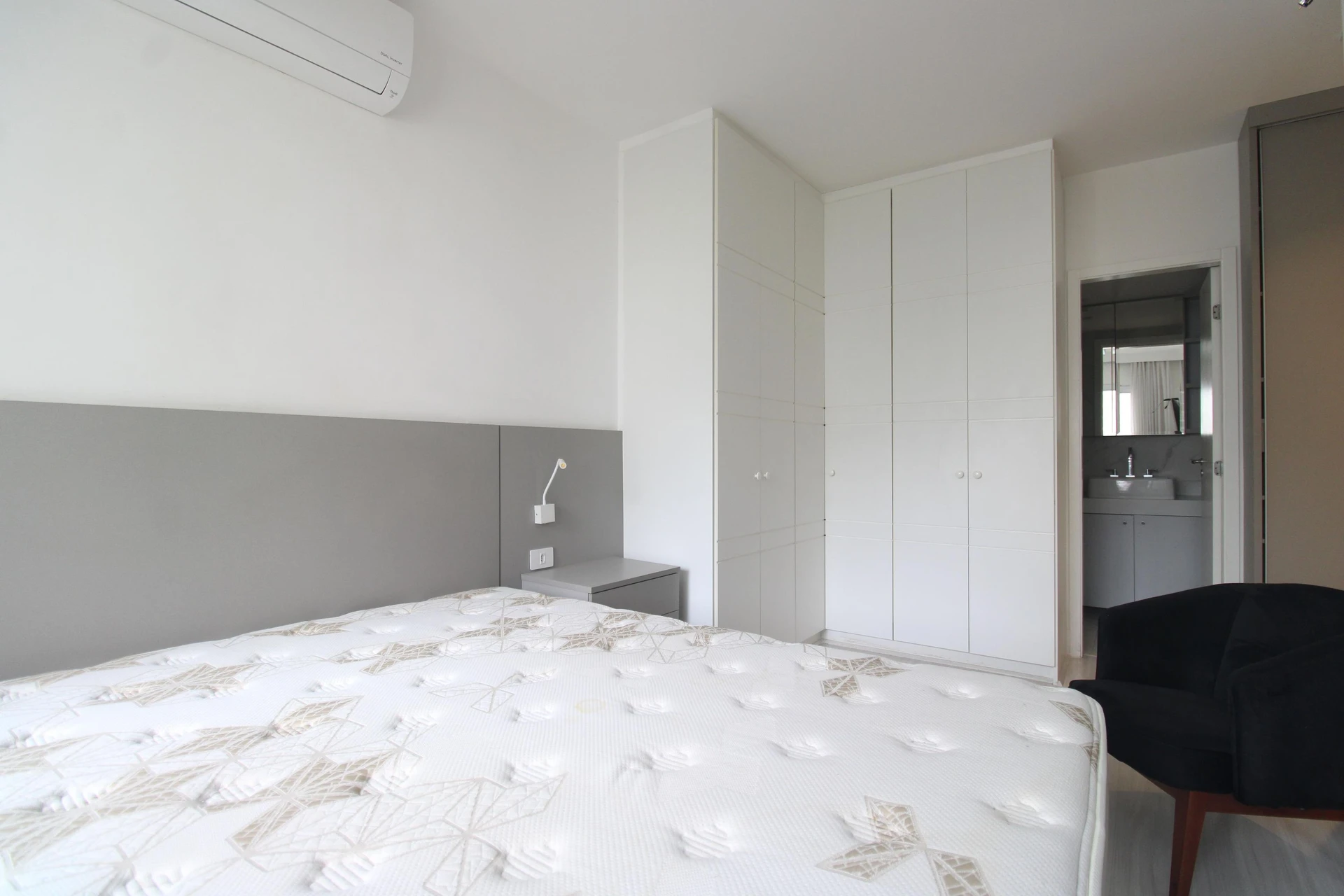 Apartamento mobiliado de 2 quartos em condomínio com sauna — photo 38