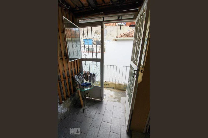 Furnished apartment with 2 bedrooms, balcony and 67 m² — photo 35
