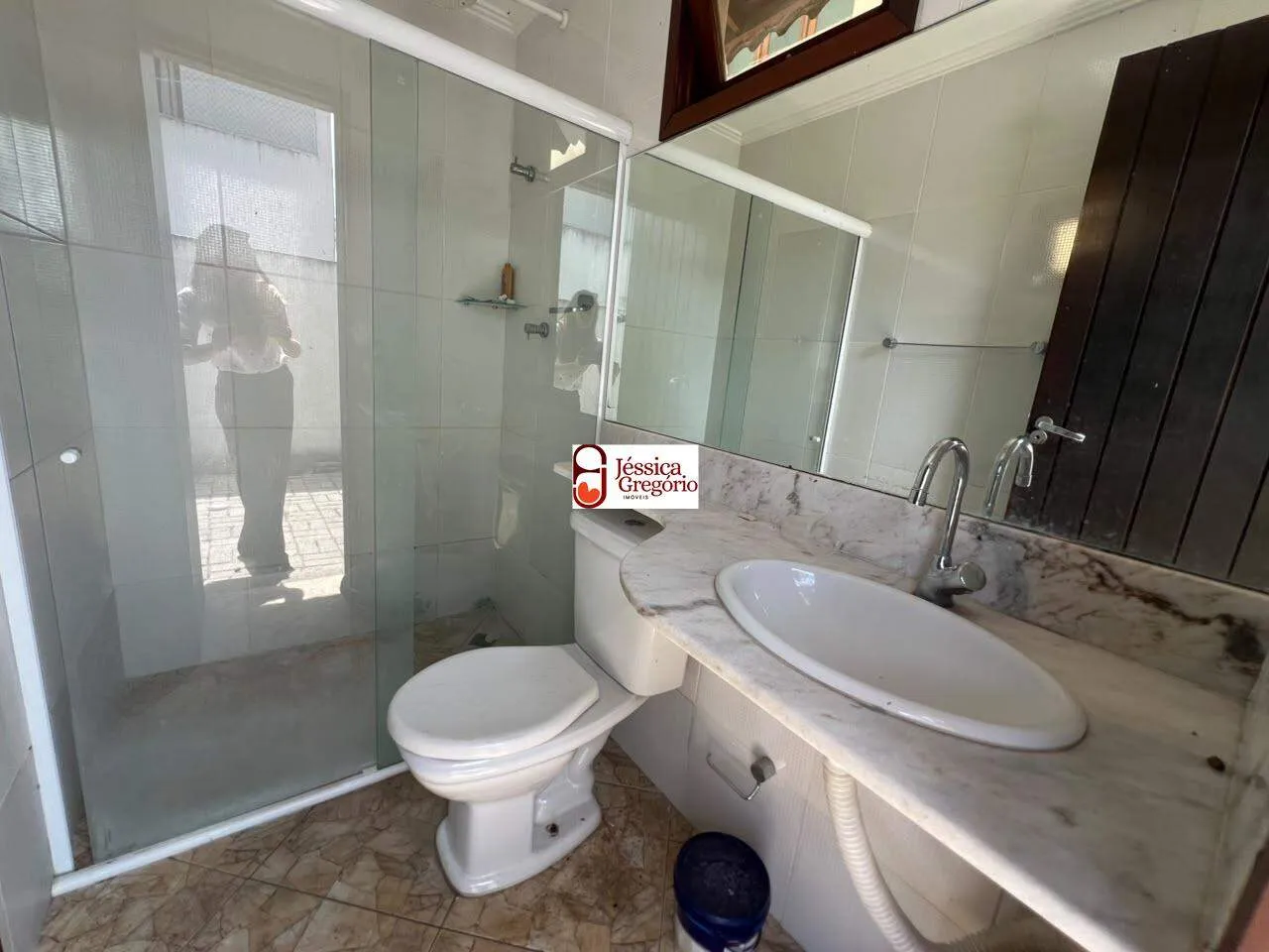 Сад и 4 спальни: дом 240 м² — photo 13