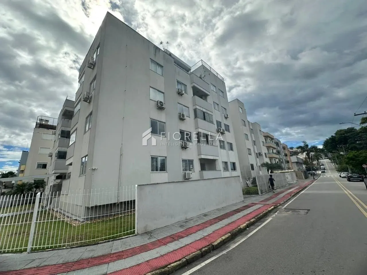 Apartamento mobiliado de 2 quartos com máquina de lavar — photo 5