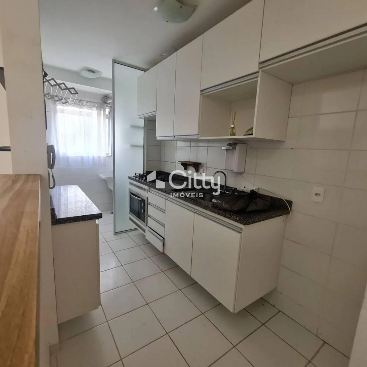 Apartment, 57 m², with wood or laminate floors — photo 5