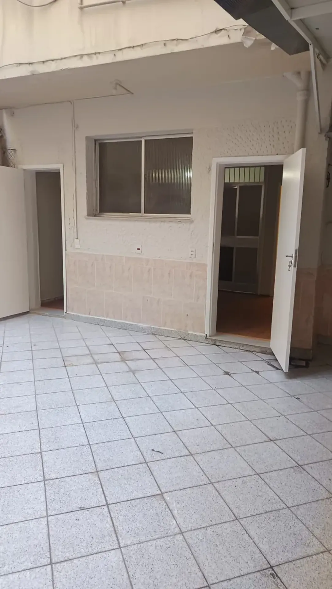 Separated studio with outdoor area and 1 bedroom — photo 24