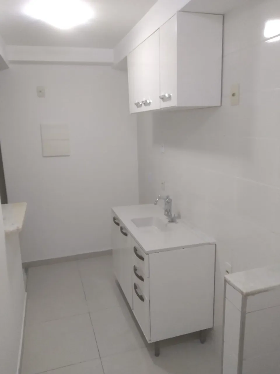 2-bedroom apartment in a building with a gym — photo 15