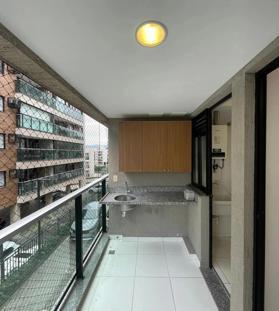 69 m² apartment with 3 bedrooms and 1 en-suite bath — photo 18