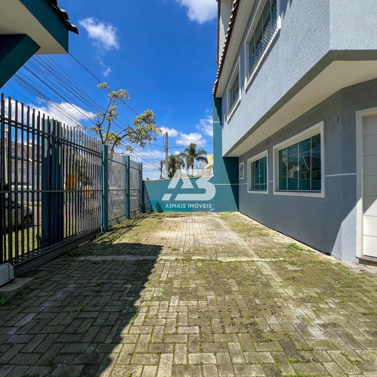 4-bedroom house with a washing machine in Curitiba — photo 7