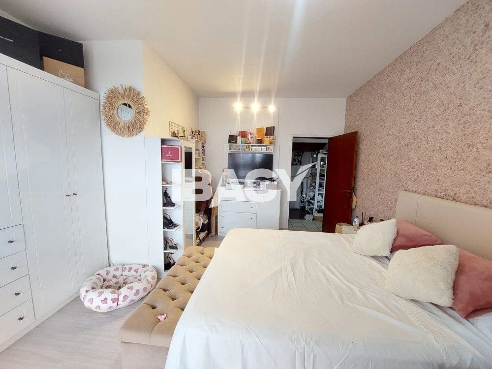 4-bedroom house, 1 with its own bathroom, 157 m² — photo 22