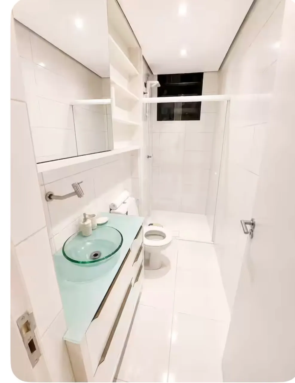Home office in a one-bedroom apartment, 30 m² — photo 6