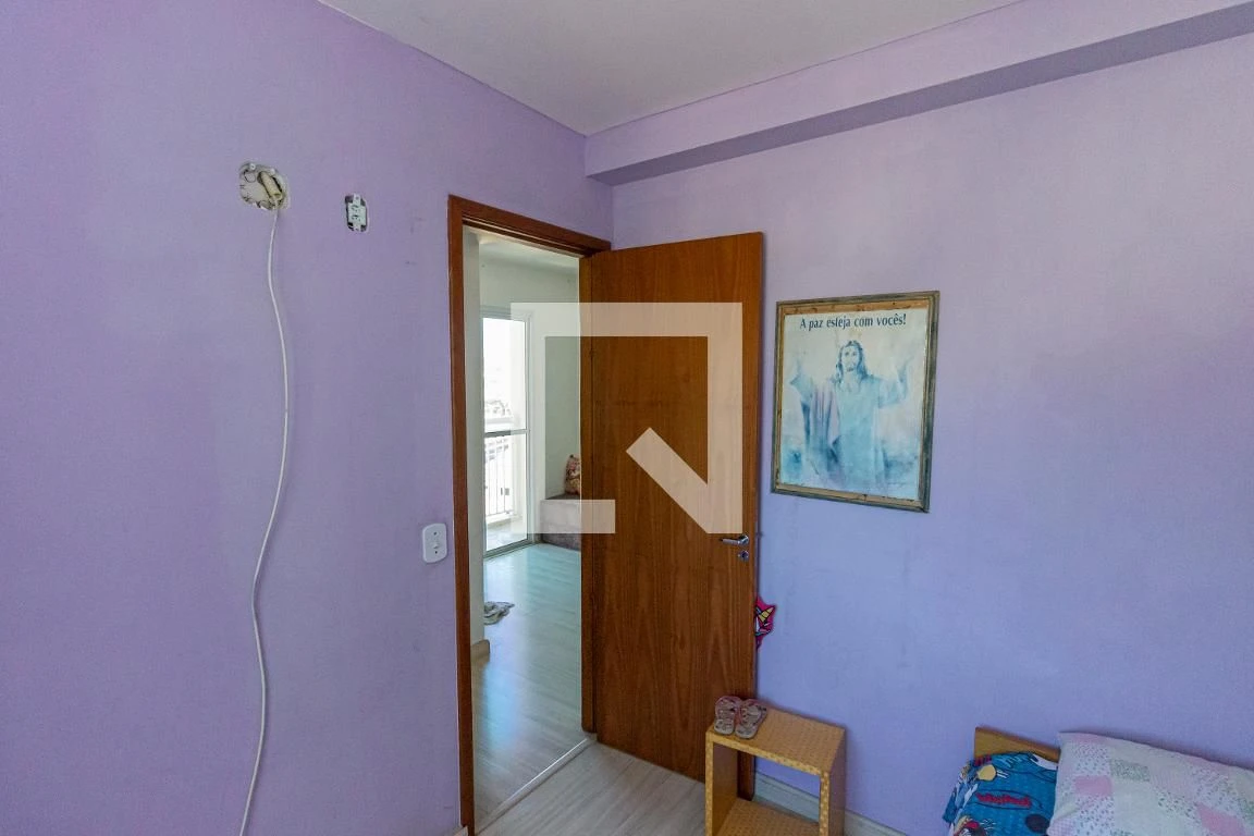 2-bedroom apartment in a building with a gym — photo 31
