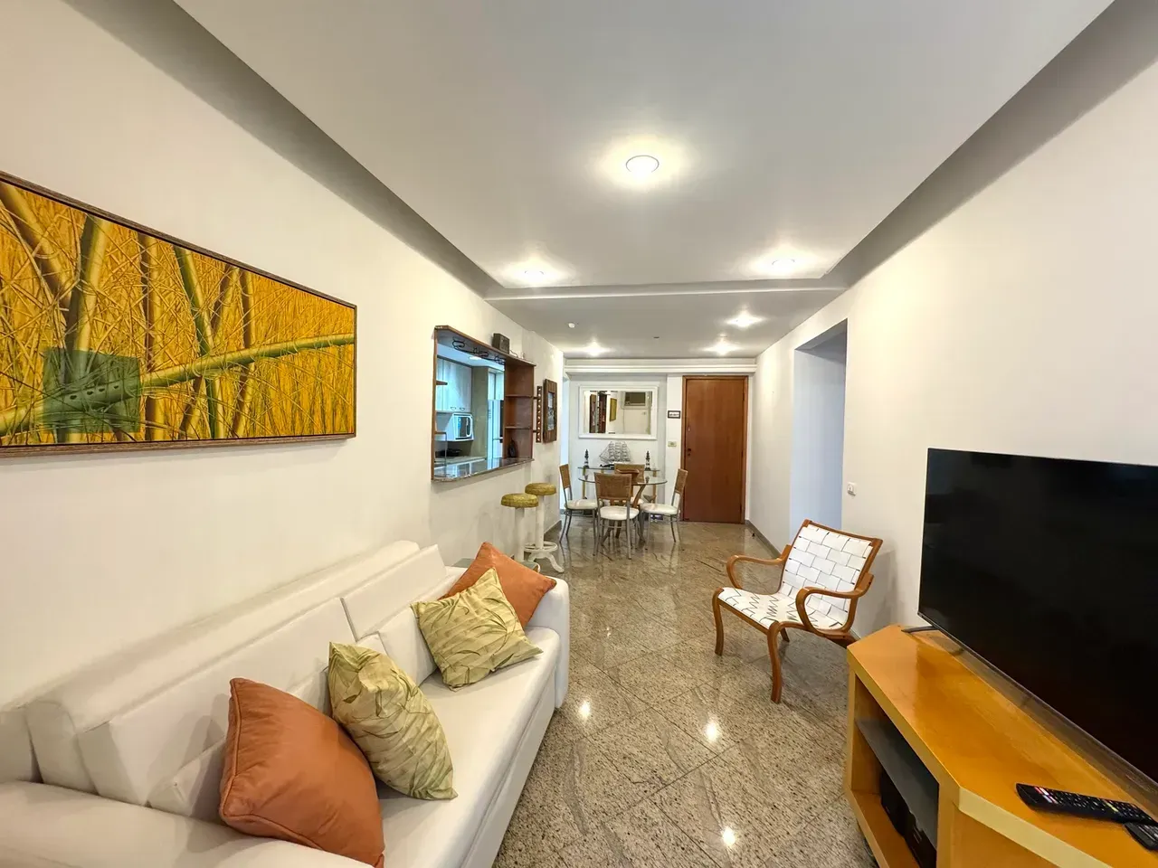Мебльована квартира з 1 спальнею та 58 м² — photo 8