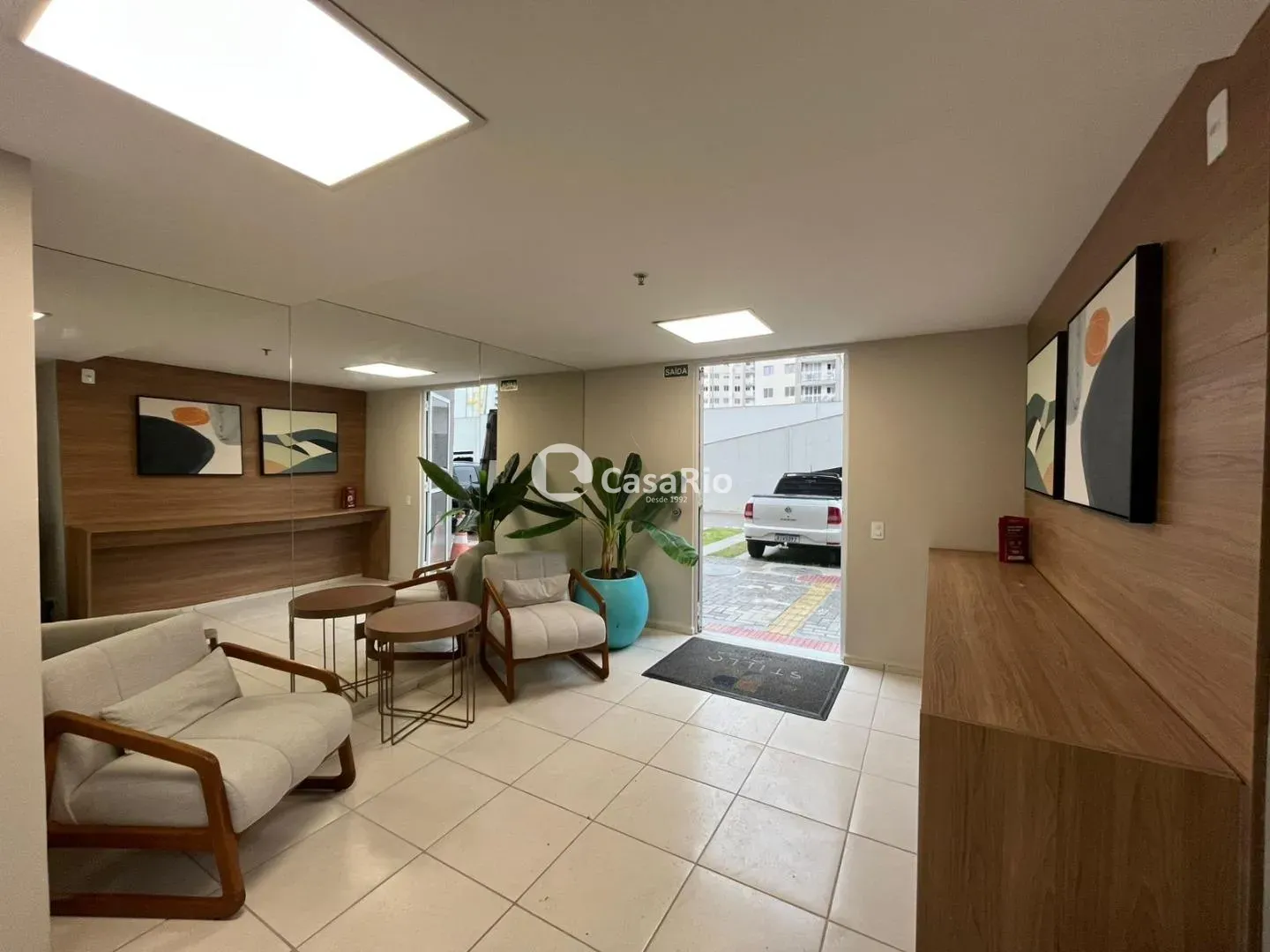 2-bedroom apartment in a building with a gym — photo 27