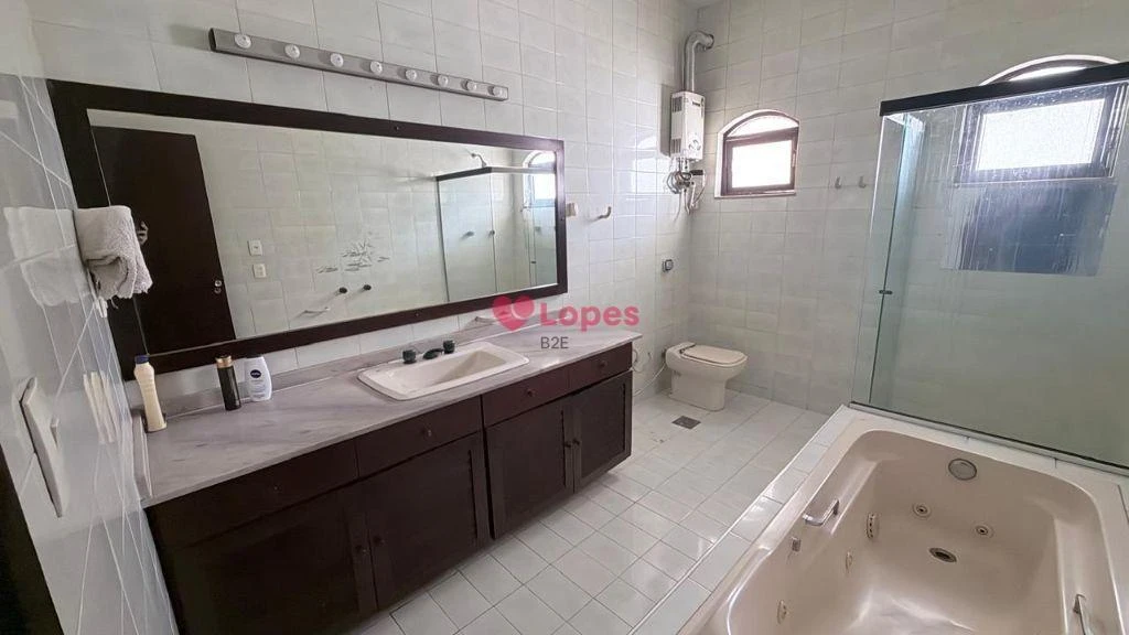 Casa de 450 m² com 3 quartos e fogão a gás — photo 39