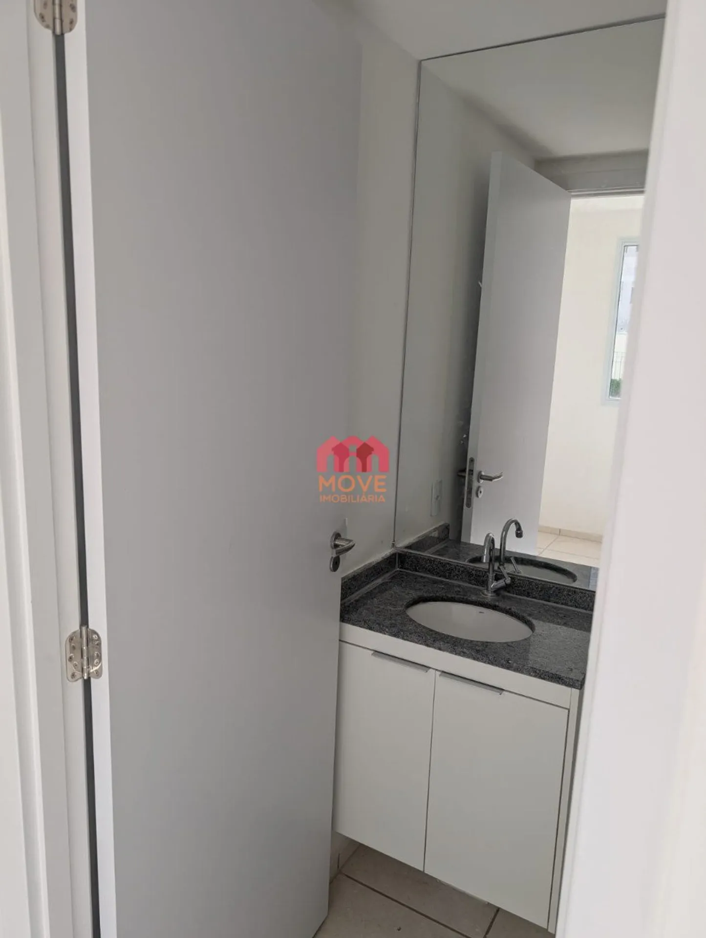 Garden apartment with 2 bedrooms and 2 bathrooms — photo 13