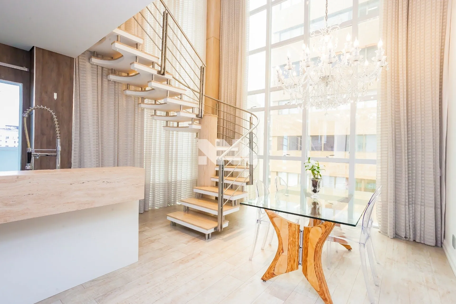 Furnished 154 m² apartment on the 9th floor — photo 23