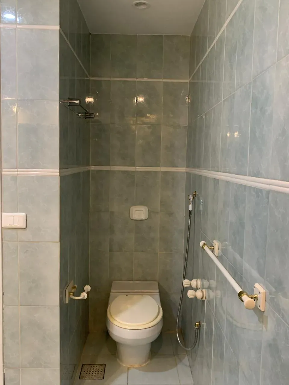 105 m² rental apartment with 3 bedrooms and separate kitchen — photo 19