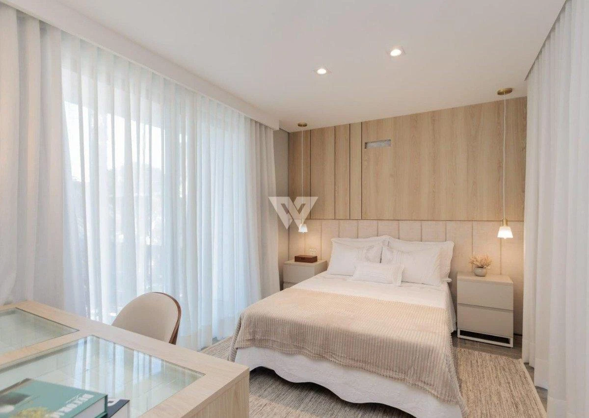 Detached townhouse with 3 bedrooms, 175 m² and glass balcony — photo 4