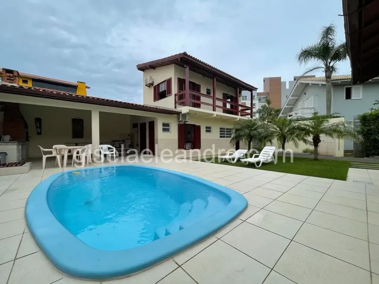 Casa amueblada con 5 dormitorios y 5 baños — photo 9