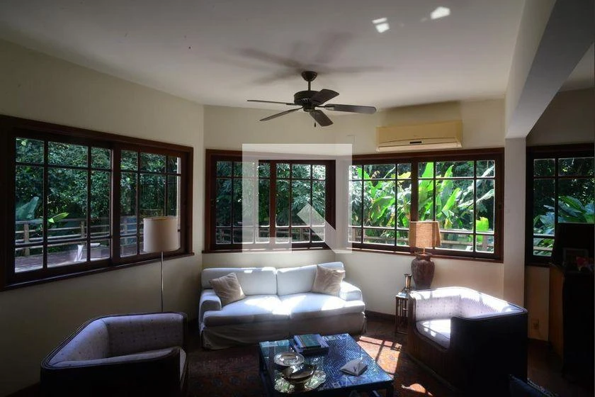Casa para aluguel com 6 quartos e suítes — photo 10