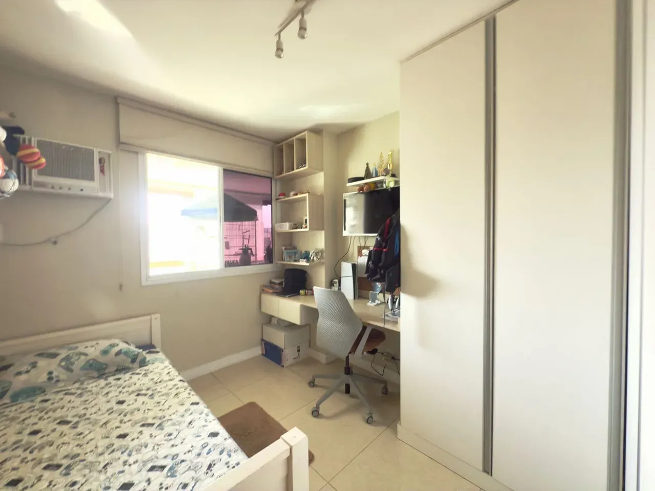 Apartamento duplex mobiliado com 4 quartos e 4 banheiros — photo 30