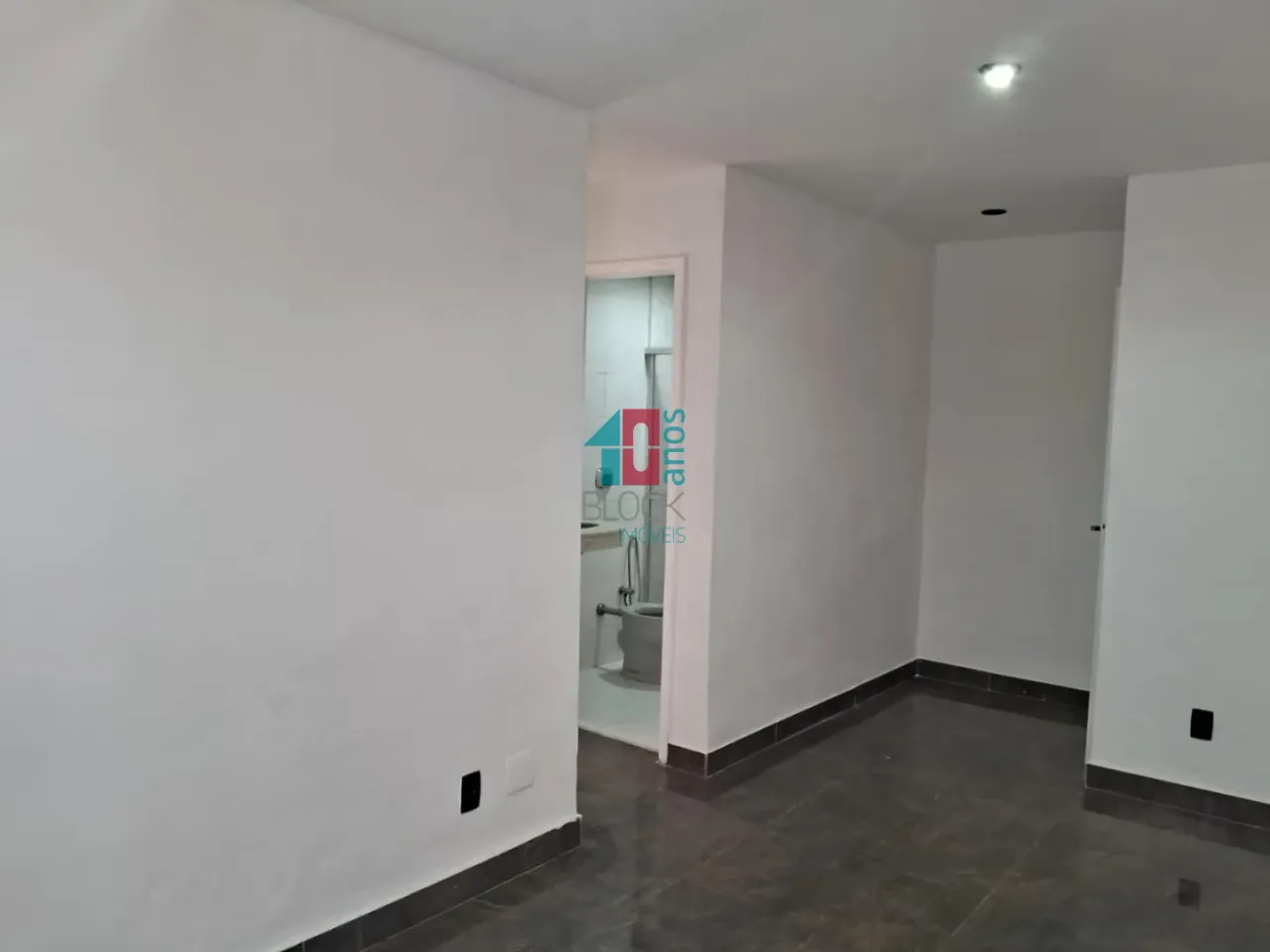 Apartamento com 3 quartos e piscina no condomínio — photo 3