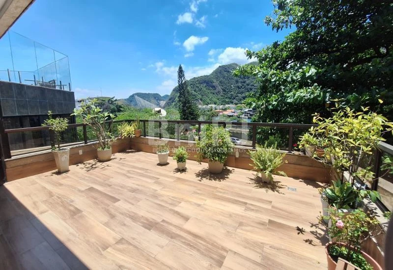 Furnished apartment 267 m² with 3 bedrooms and views — photo 7