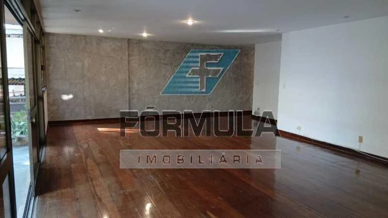 Apartamento, 187 m², com piso de madeira ou laminado — photo 18