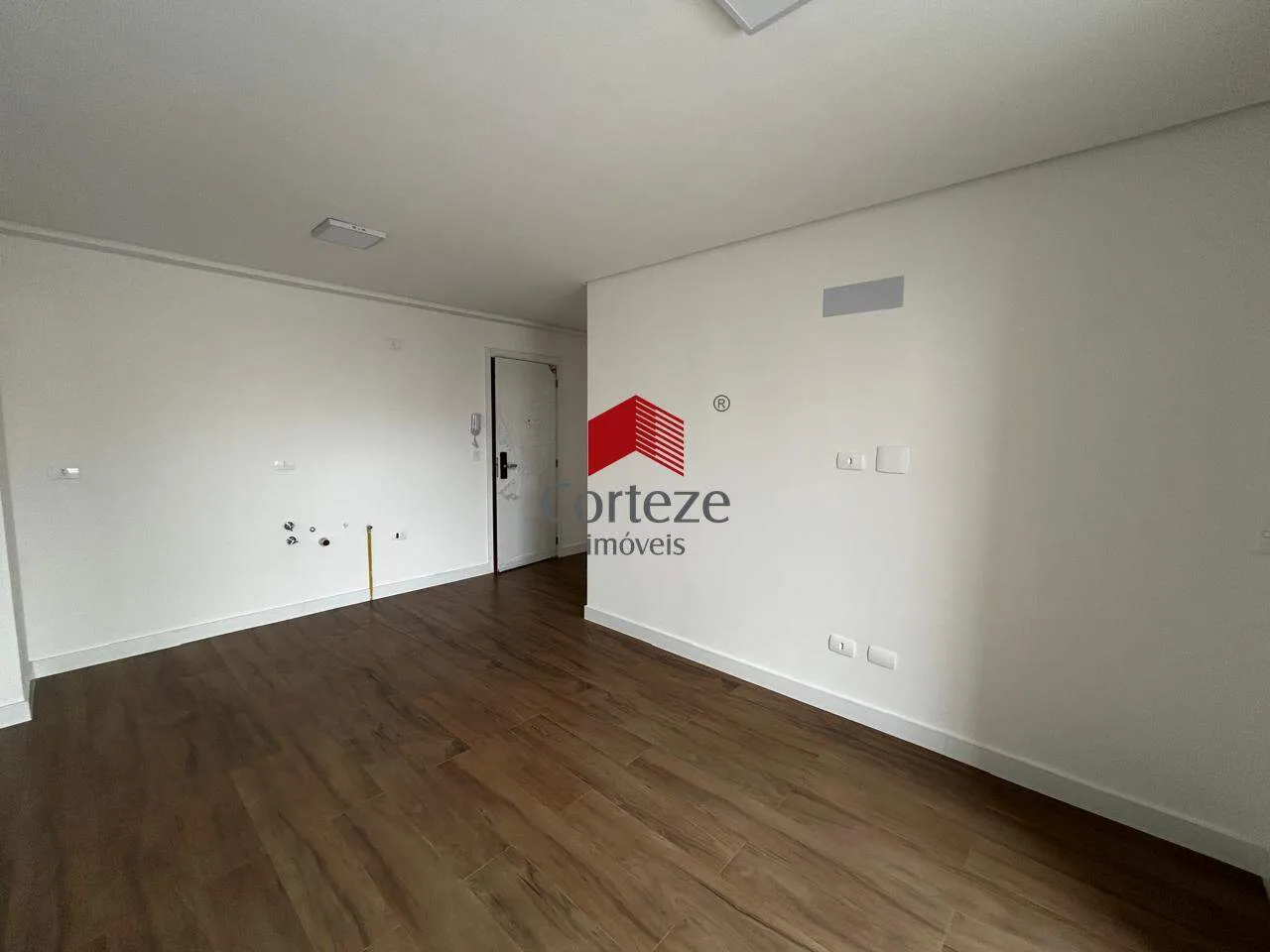 2-bedroom apartment with a grill on the balcony — photo 4