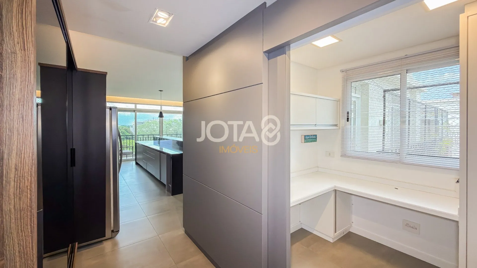 Куполоподібна квартира з 2 спальнями і 284 м² — photo 26
