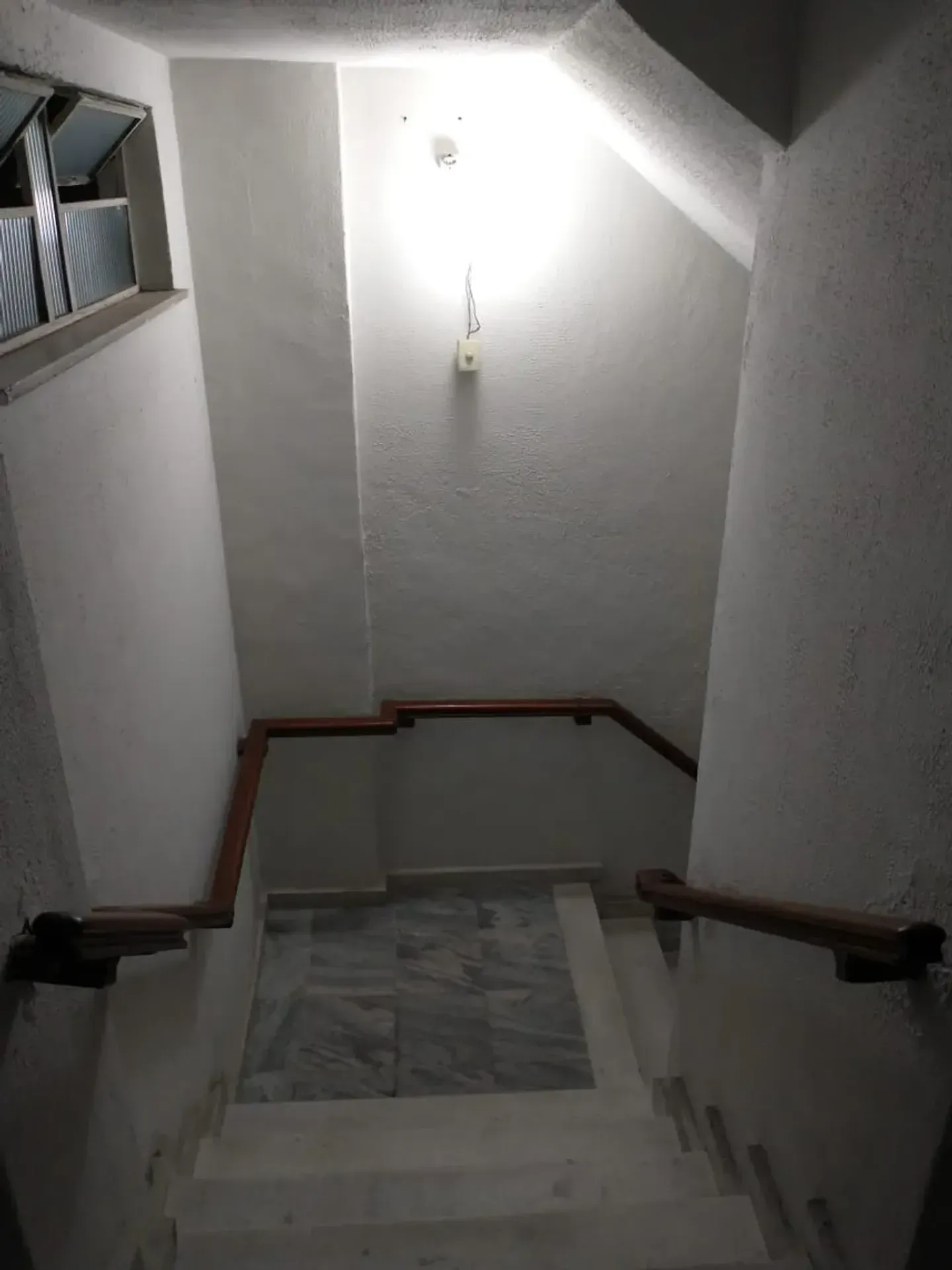 Unfurnished 2-bedroom apartment with 1 bathroom, 65 m² — photo 20