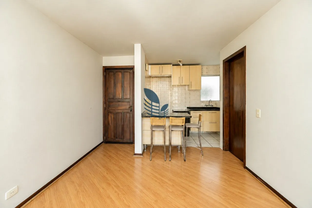 Apartment on the 15th floor with wood or laminate floors — photo 11