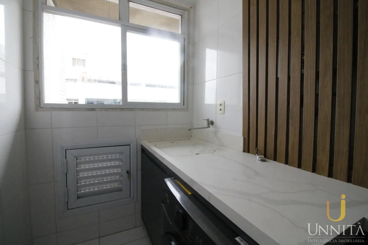 Apartamento sem mobília com 4 quartos e 3 banheiros — photo 6