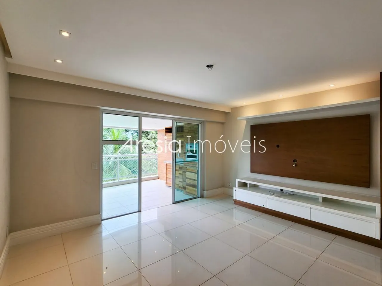 3-bedroom apartment with 2 suites for rent — photo 15