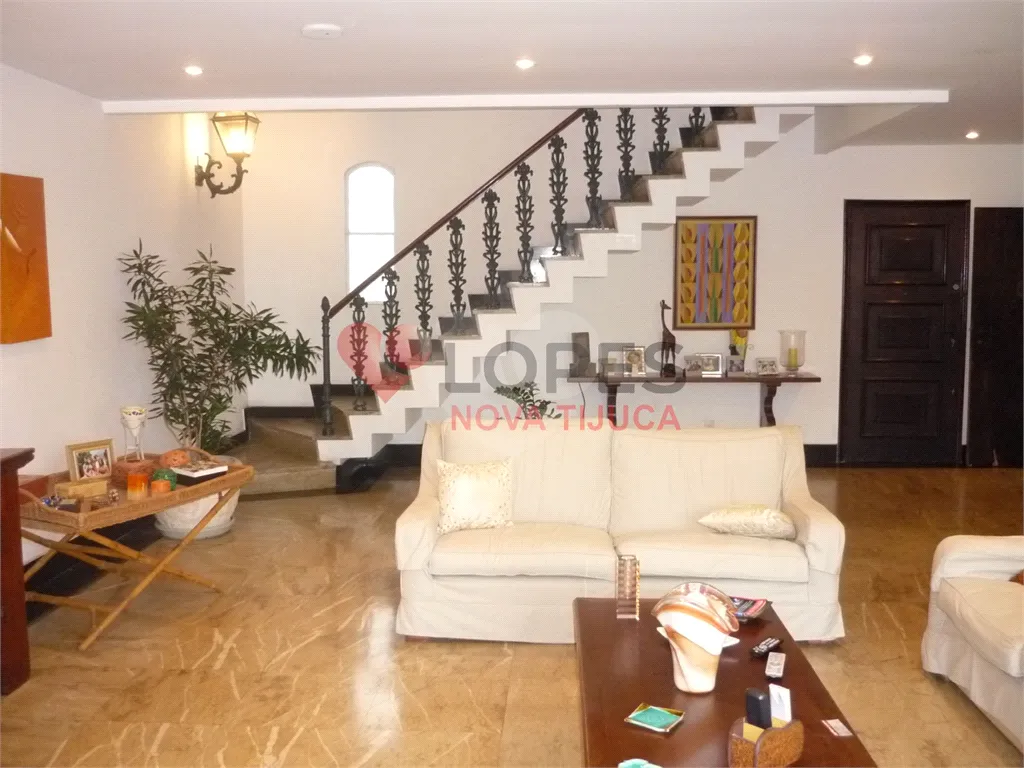 400 m² duplex penthouse with 5 bedrooms and terrace — photo 4