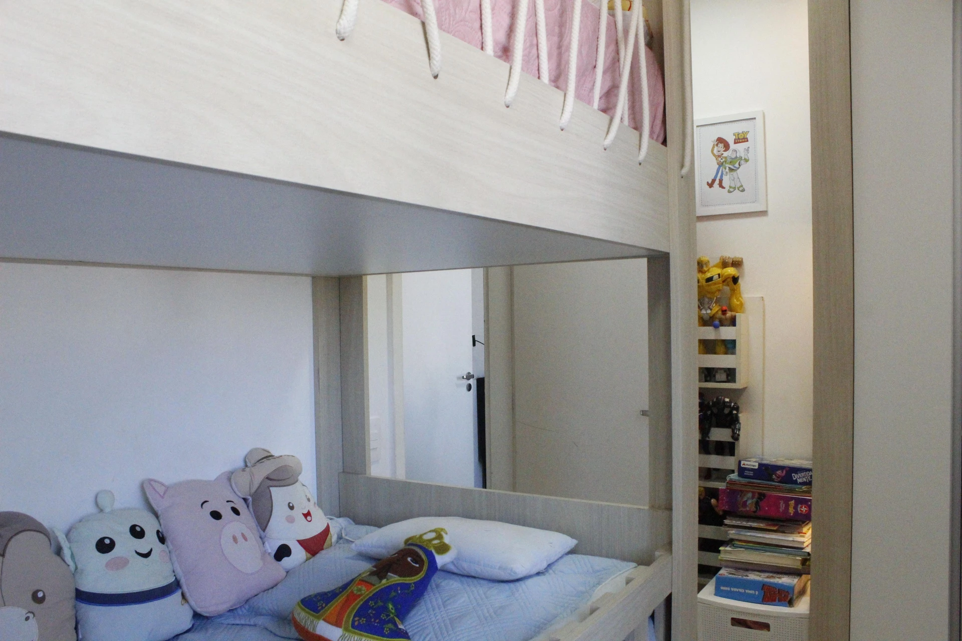 Furnished house with 4 bedrooms and private BBQ — photo 26