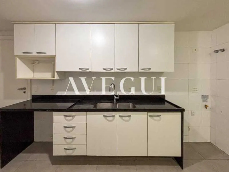 Apartamento com 4 quartos e varanda com box de vidro — photo 20