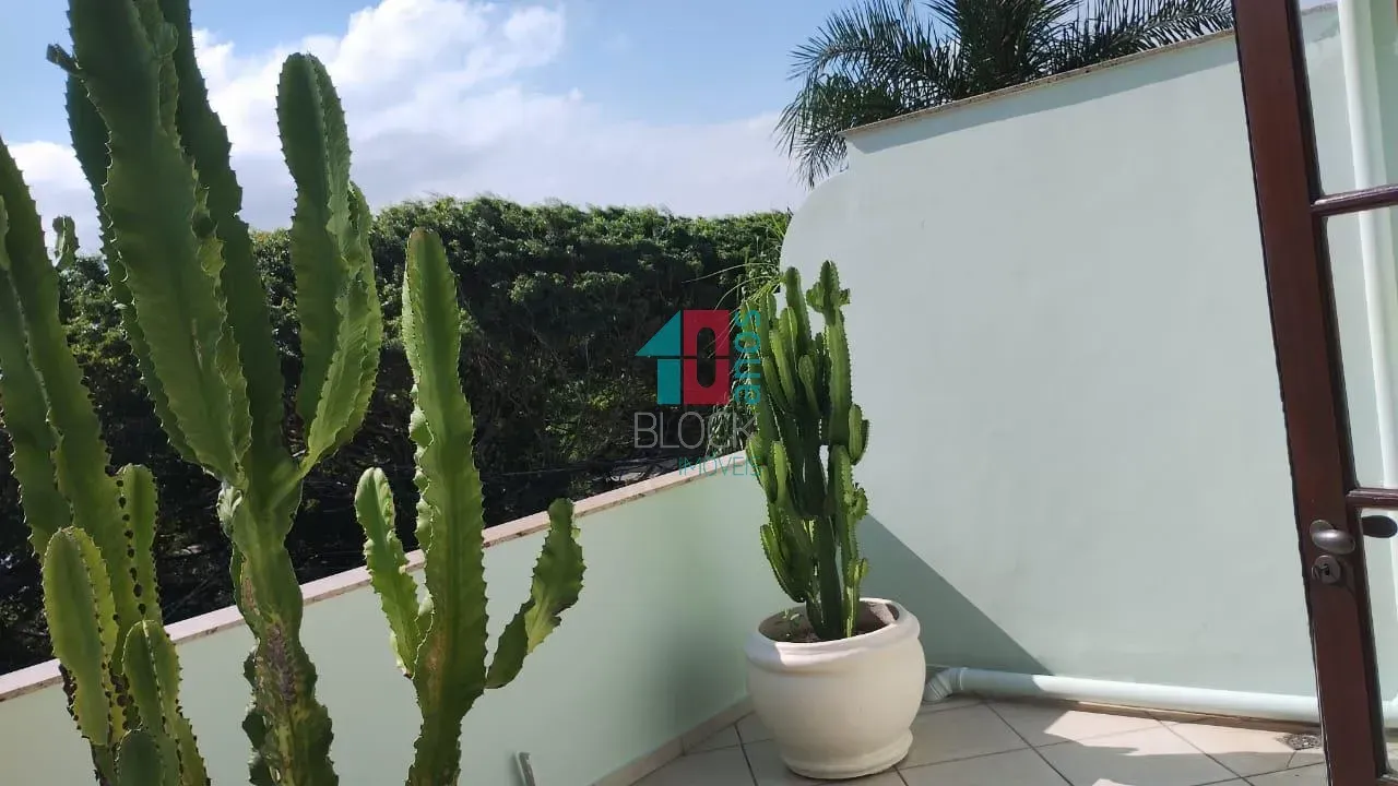 Casa de condomínio com 3 suítes e 200 m² — photo 34