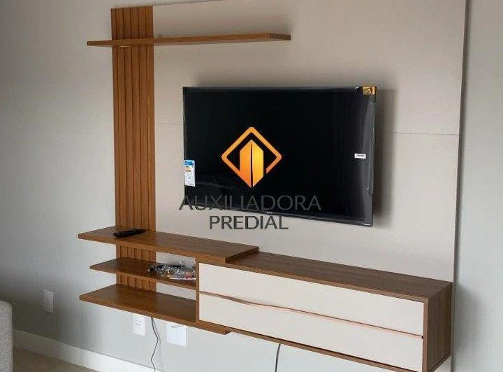 Apartamento mobiliado de 2 quartos com sacada — photo 2
