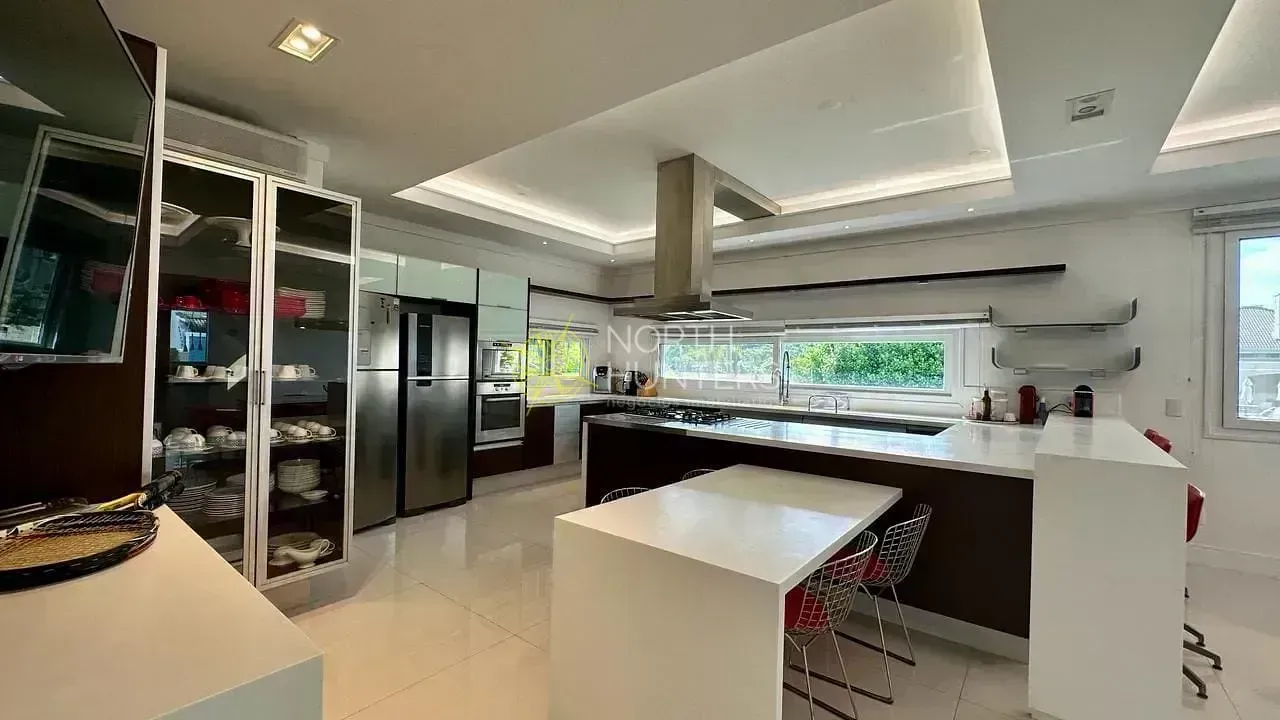 Furnished house with 9 bedrooms and a gas open kitchen — photo 71