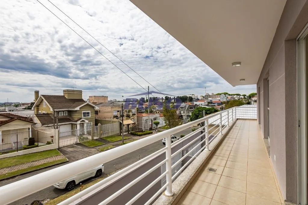 3-bedroom house with 228 m², suite and 3 covered spots — photo 36