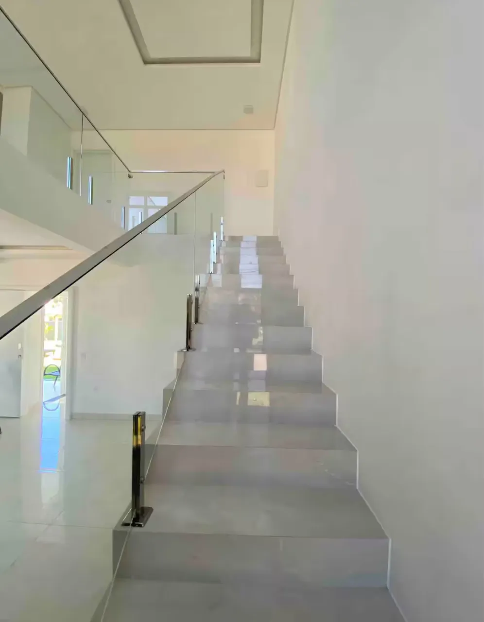 House with 3 bedrooms and 3 bathrooms plus balcony — photo 13