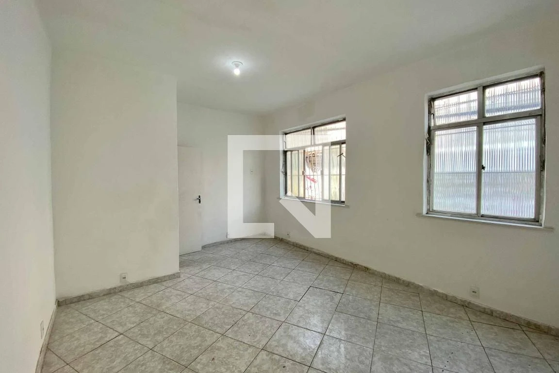 Rental apartment with 3 bedrooms and a private garden — photo 17