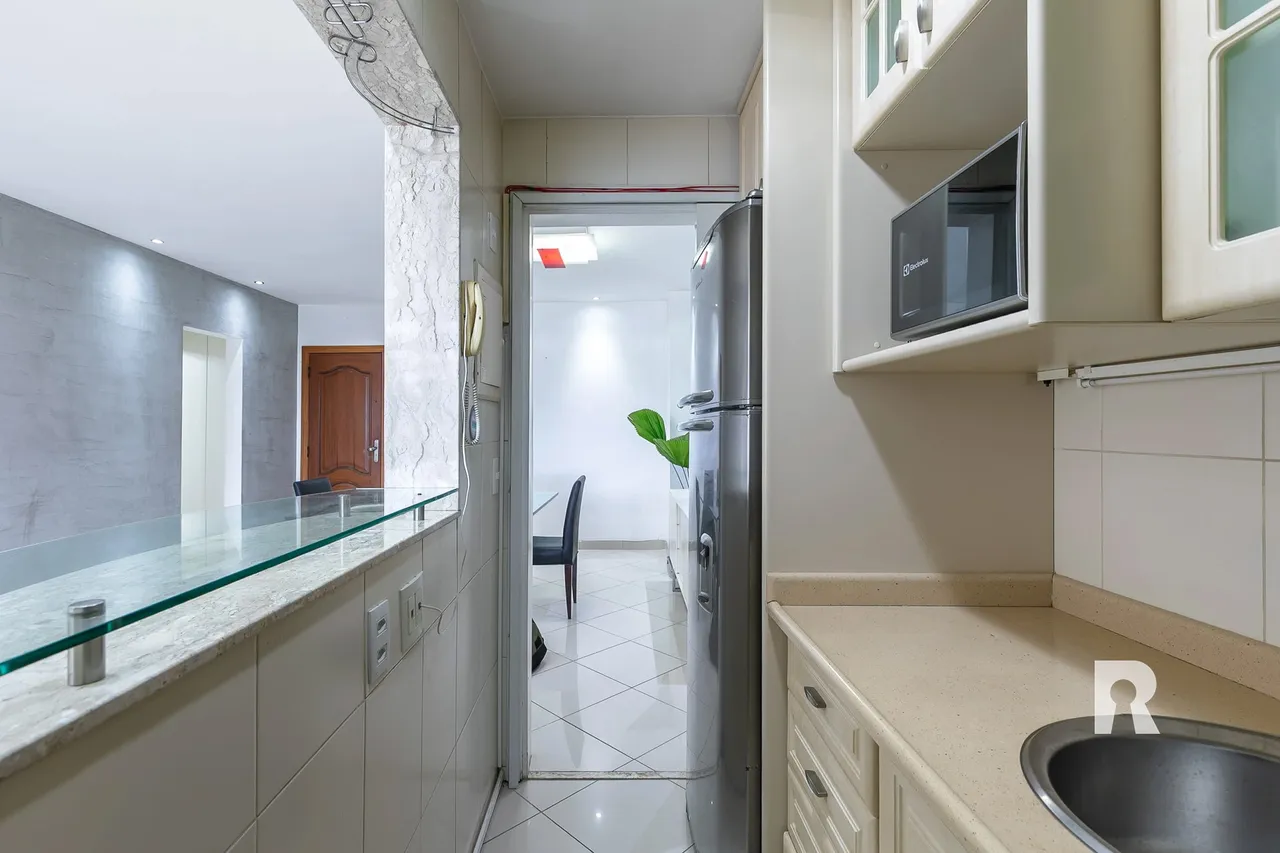 Furnished 1-bedroom apartment with open kitchen and 1 parking — photo 2