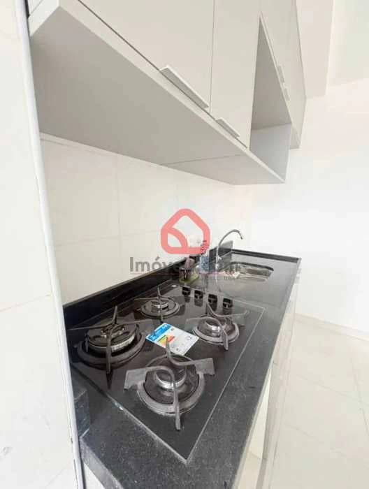 Apartamento de 3 quartos com varanda e churrasqueira privativa